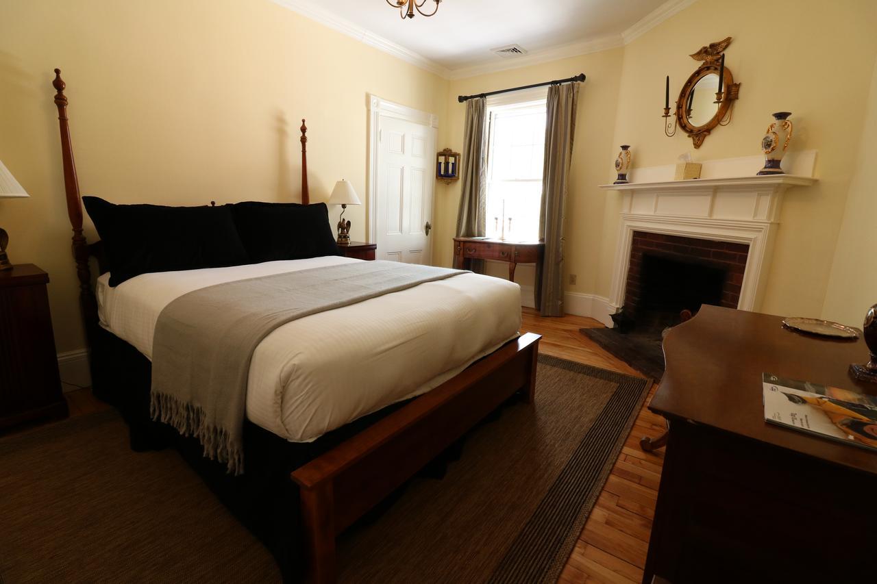 Windsor Mansion Inn Екстер'єр фото