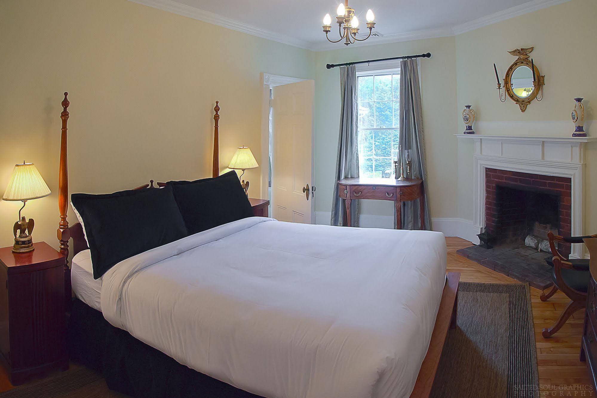 Windsor Mansion Inn Екстер'єр фото